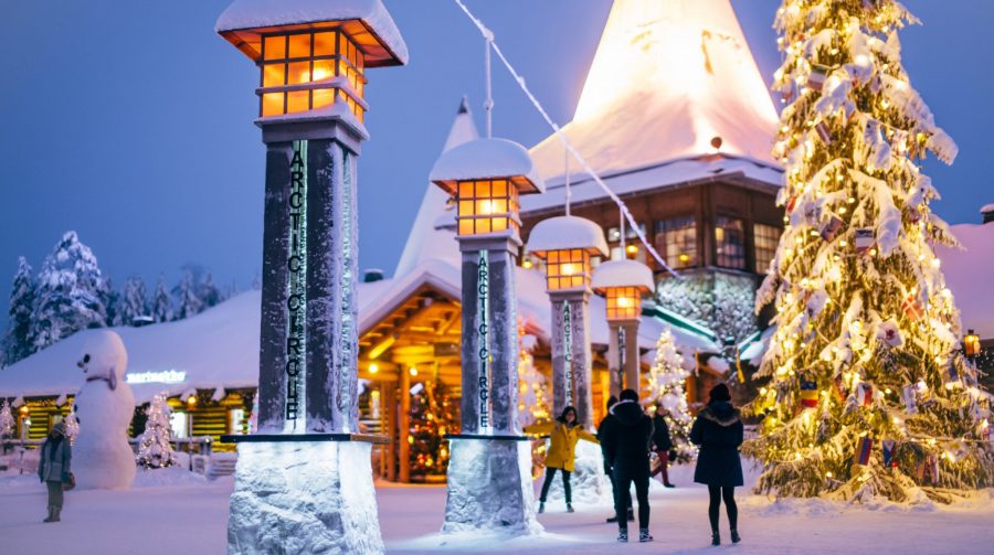 crossing-arctic-circle-santa-claus-village-rovaniemi-lapland-finland-4-900x503.jpg