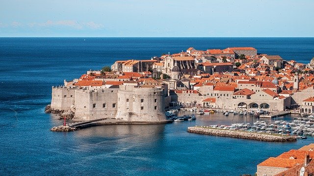 dubrovnik-512798_640.jpg