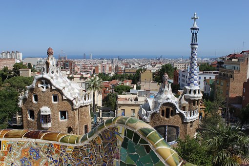 parc-guell-332390_340.jpg