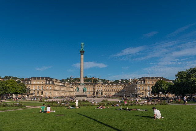 stuttgart-2109990_640.jpg