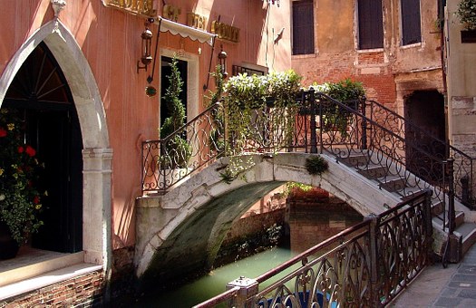 venice-411966_340.jpg