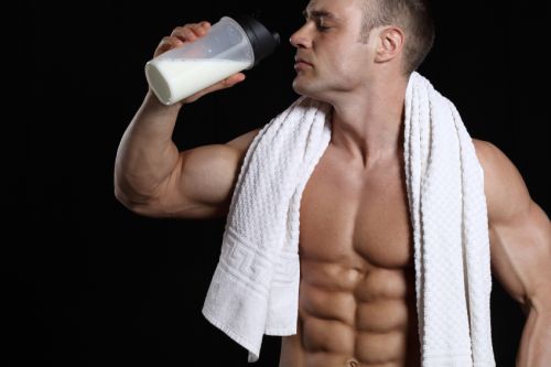man_drinking_protein_shake.jpg