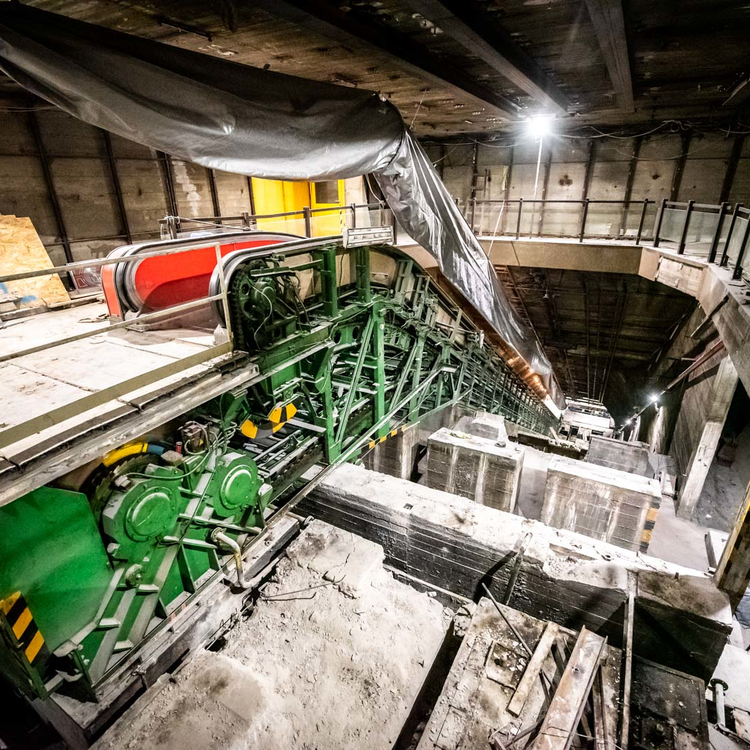 M3-as metró: a föld alatt már megkezdődött az állomások teljes átalakulása (fotók)