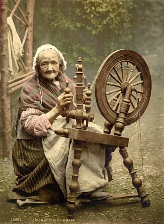 rokka-spinning_wheel.jpg