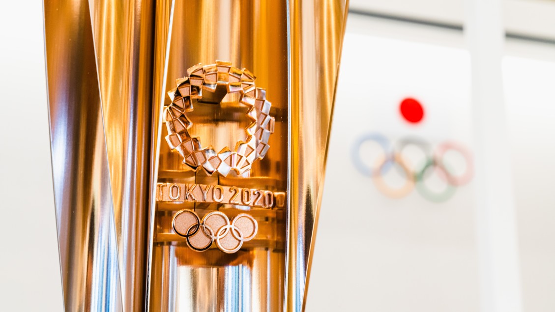 tokyo-japan-nov-1-2019-gold-trophy-cup-of-tokyo-summer-olympic-2020-show-in-japan-olympic-museum_t20_xrqvz9.jpg