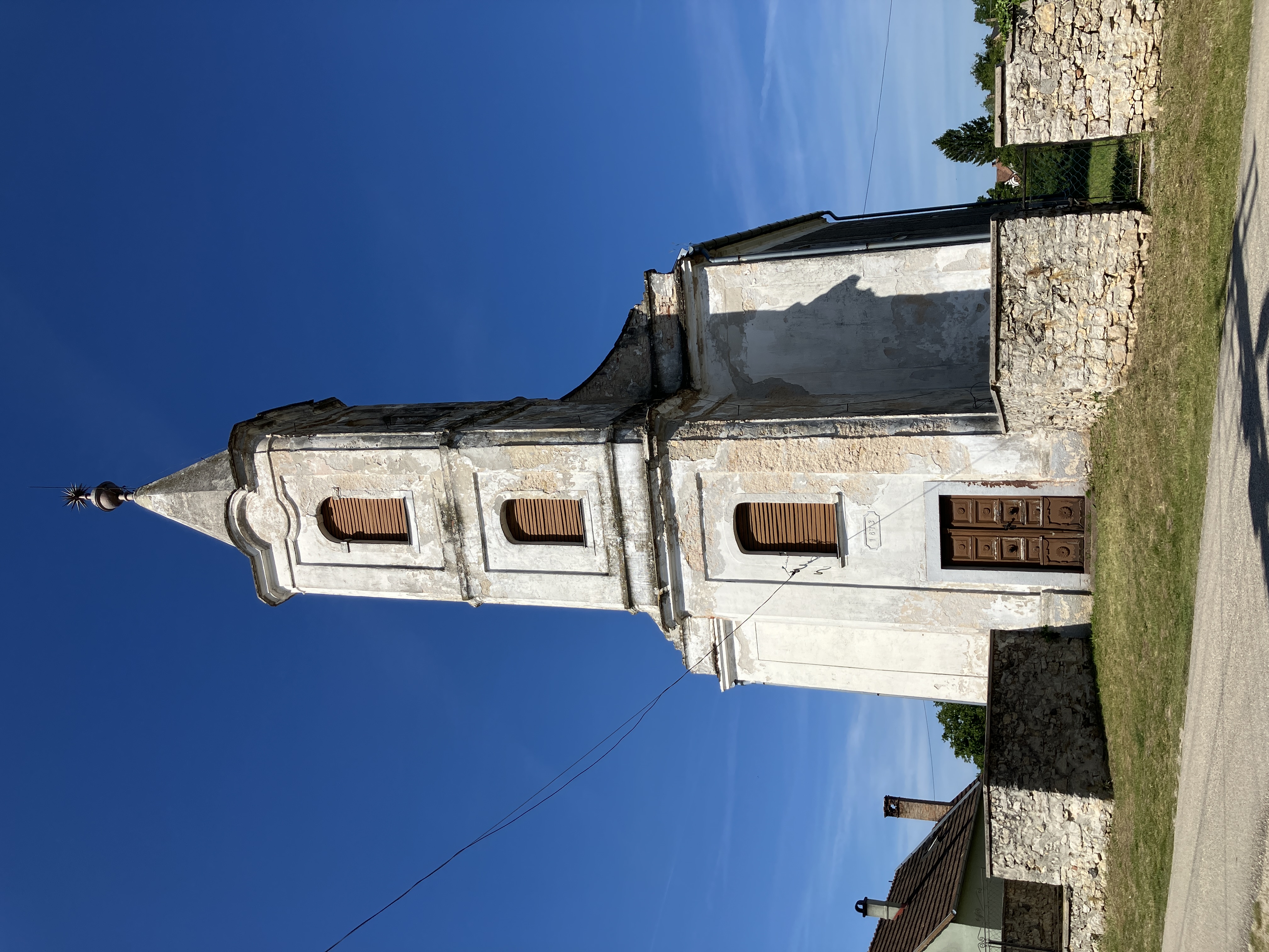 A mencshelyi templom is nagyon szép!