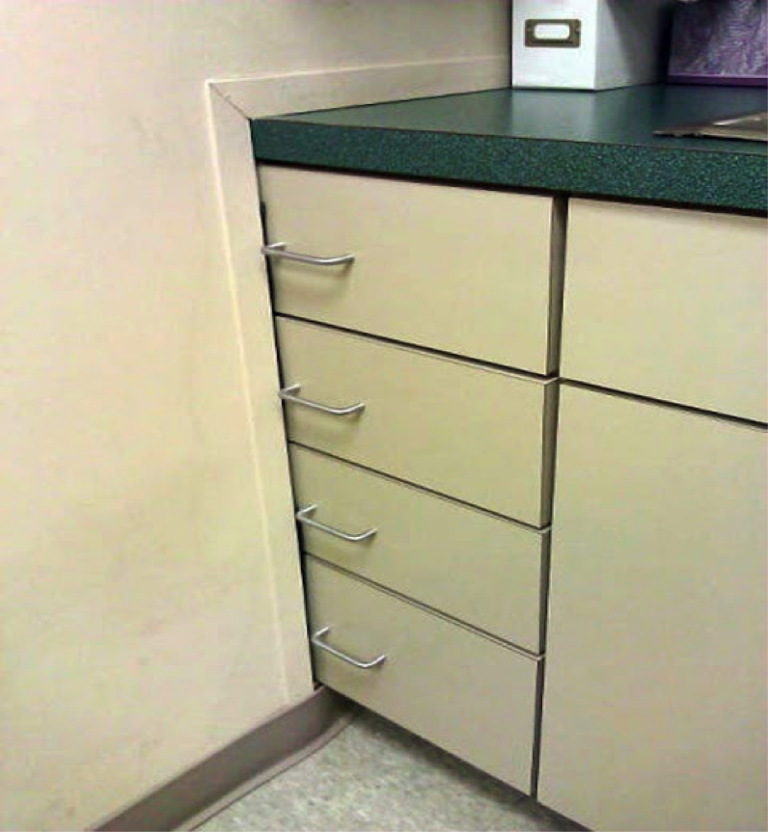 gallery-1428515497-drawer-fail-3.png