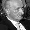 135 éve született MARTIN HEIDEGGER