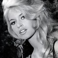 90 éves BRIGITTE BARDOT