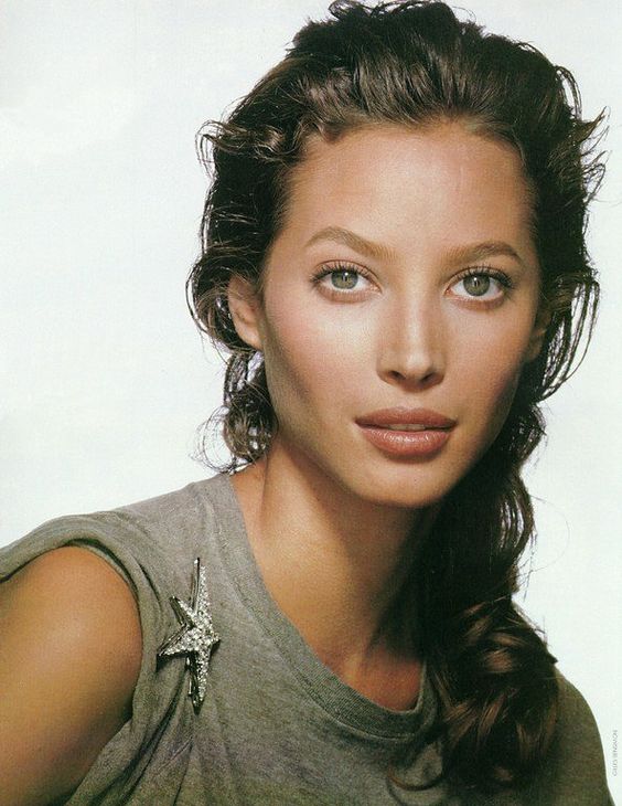 christy_turlington_3.jpg