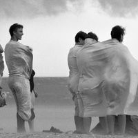 Megrázó portrék a pokolból, hat botrányos címlapfotó története és egy téli fotókvíz