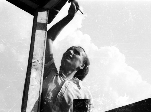 Sugár Kata (1910-1943) élete és ritkán látott felvételei - Tőry Klára írása