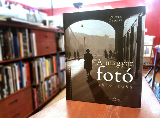 Tőry Klára: Hibajegyzék Péntek Orsolya A magyar fotó 1840–1989 című könyvéhez (Látóhatár Kiadó, 2018)