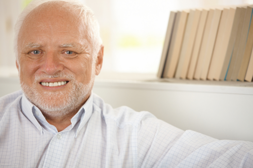 A világ legjobb okostelefonja, hazai hírességek otthonukban és színezett képek a 20. század elejéről