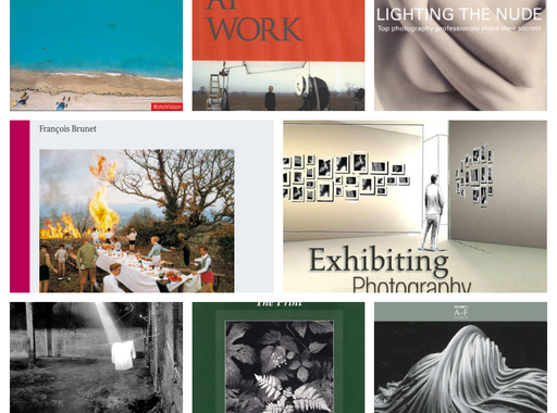 10 fotós könyv a ma 21 éves szakkönyvtárunk állományából, melyet online is átlapozhatsz