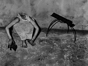 Sötét képek Roger Ballen nyomasztó világából (2000-2015)