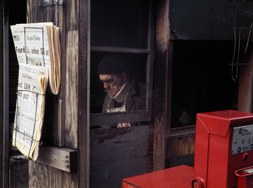 A HÉT FOTÓSA - Válogatás Vivian Maier ritkán látott színes képeiből