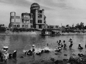 12 évvel az atomtámadás után - Ken Domon képei Hirosimából (1957)