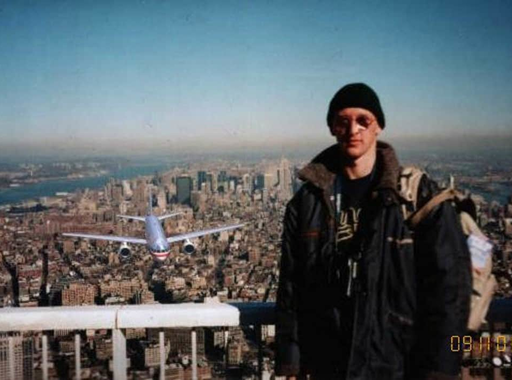 Egy magyar férfi készítette a 9/11-es merénylet leghíresebb manipulált fotóját