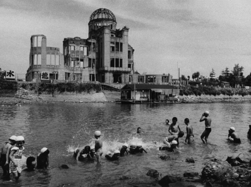 12 évvel az atomtámadás után - Ken Domon képei Hirosimából (1957)