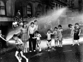 Fotós idézet - Weegee (1899-1968)