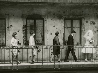 A World Press Photo első magyar fődíjasa: Fejes László: Esküvő (1965)