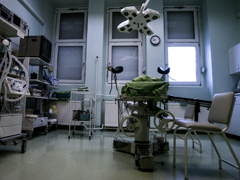 Marton Szilvia: Abortus arteficialis (18+)