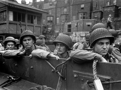 D-Day - Robert Capa fotói a Normandiai partraszállásról (1944. június)