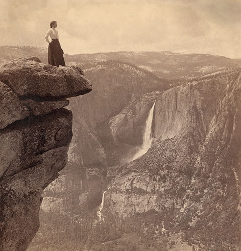 Tourist-at-Glacier-Point-Yosemite-National-Park-circa-1902.jpg