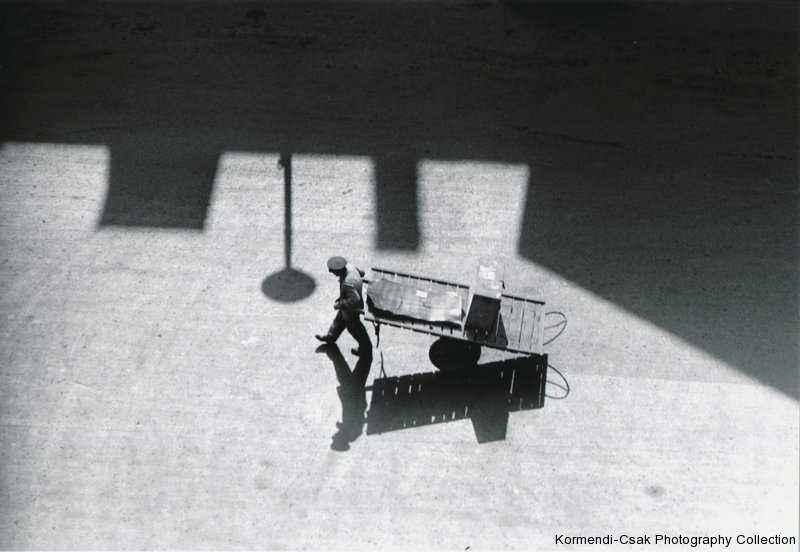 Fotó: Friedmann Endre: Fény és árnyék, 1961 © Friedmann Endre / Körmendi-Csák 20. századi Magyar Fotóművészeti Gyűjtemény