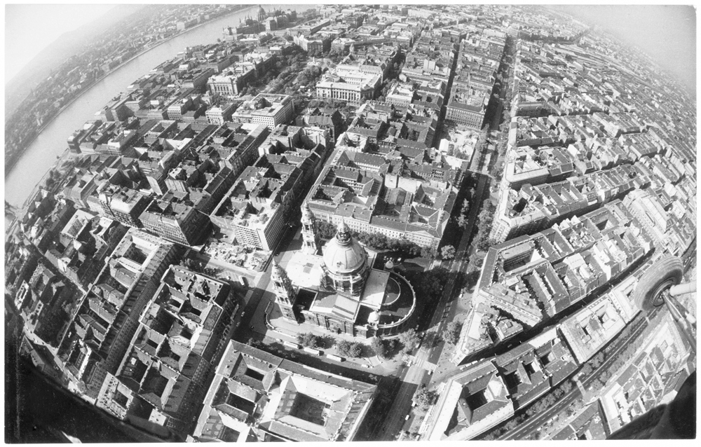 Fotó: Járai Rudolf: Budapest (légifelvétel), 1971 © Magyar Fotográfiai Múzeum