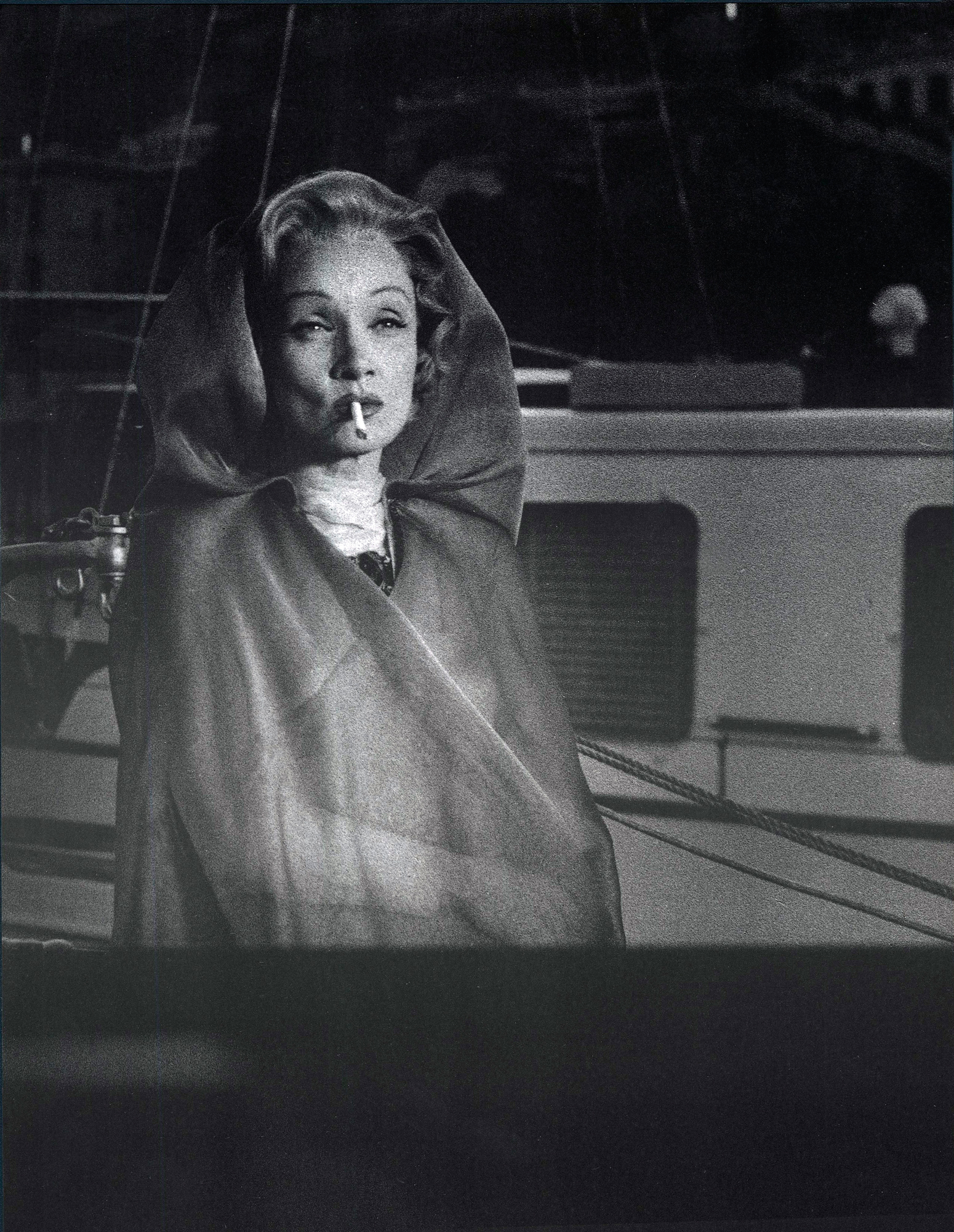 Fotó: Mario de Biasi: Marlene Dietrich, Monte-Carlo, 1956 © Mario de Biasi/Mondadori Portfolio