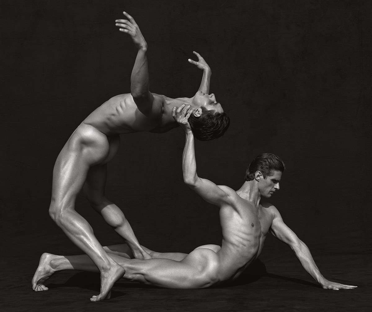 Fotó: Herb Ritts: Pierre and Yuri, Los Angeles, 1999 © Herb Ritts Foundation Photograph