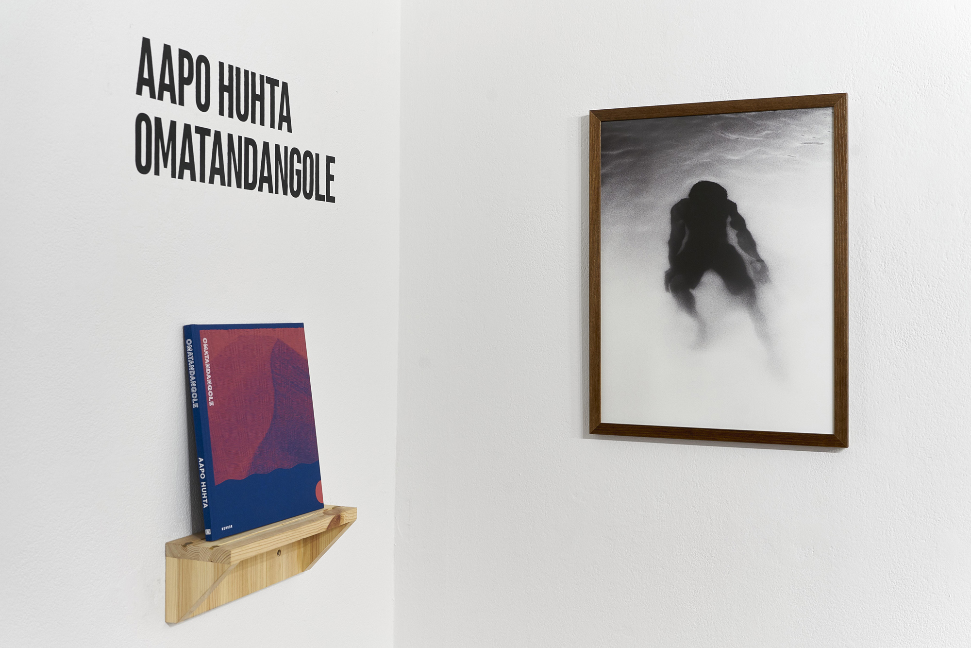 Fotó: Kiss Imre: Aapo Huhta kiállítás a PaperLab Galériában, Mai Manó Könyvesbolt