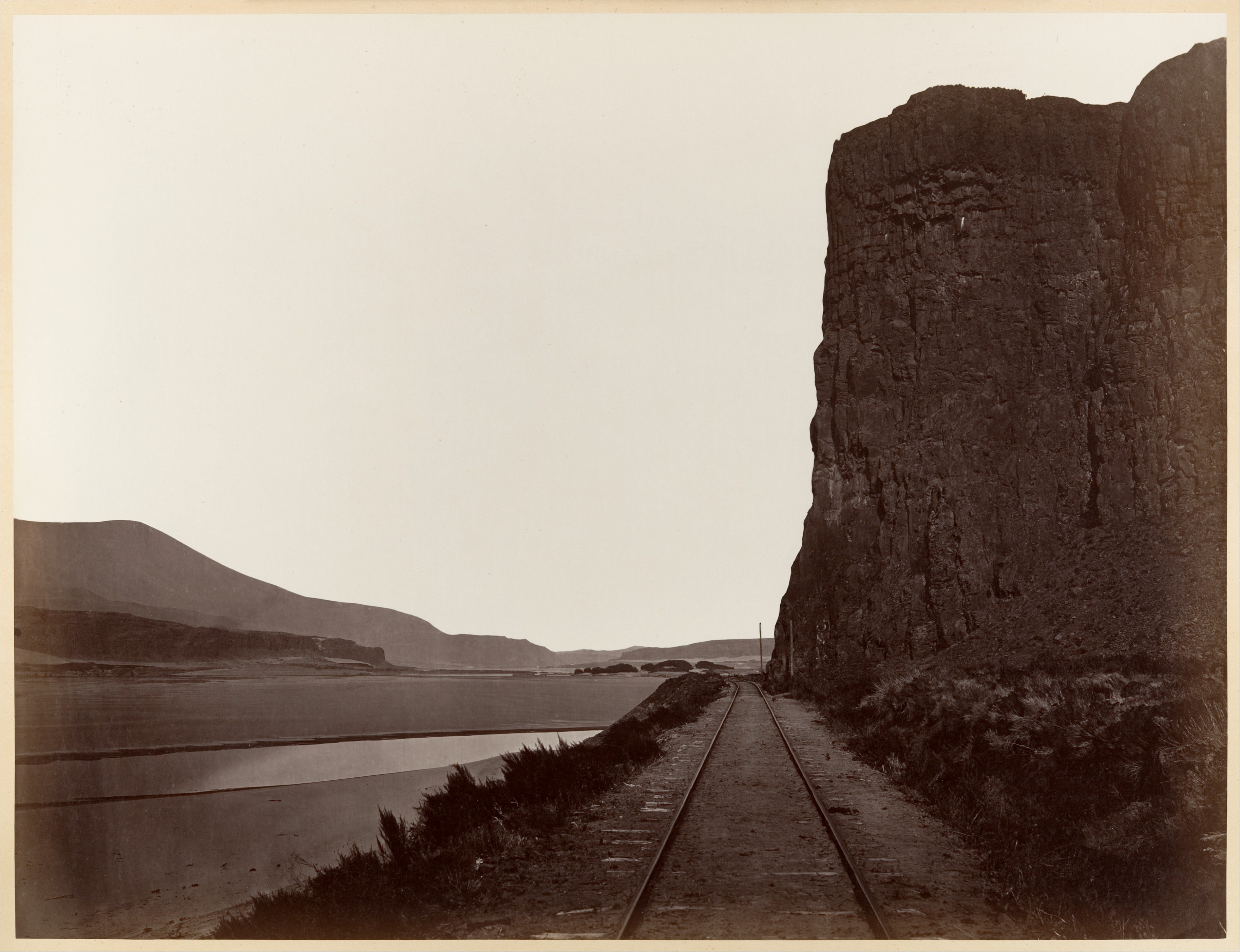 Fotó: Carleton Watkins: Cape Horn near Celilo, 1867 © Carleton Watkins / The Metropolitan Museum of Art