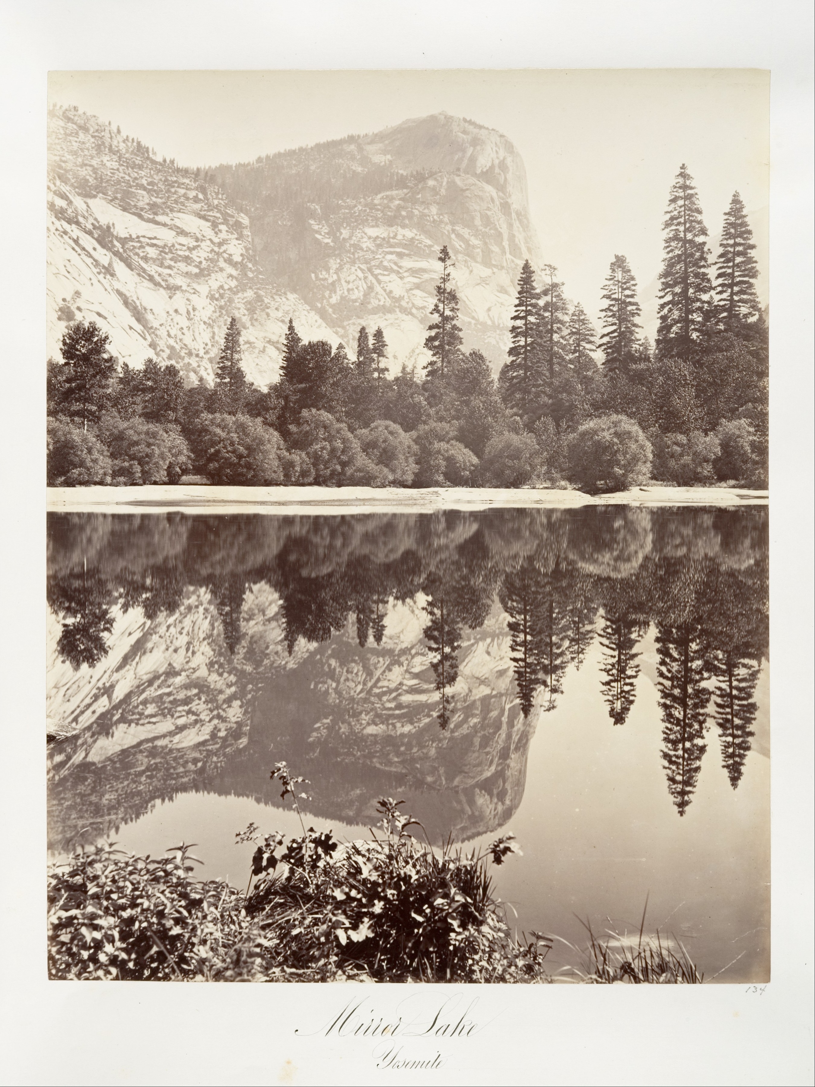 Fotó: Carleton Watkins: Mirror Lake, Yosemite, ca. 1872, printed ca. 1876 © Carleton Watkins / The Metropolitan Museum of Art