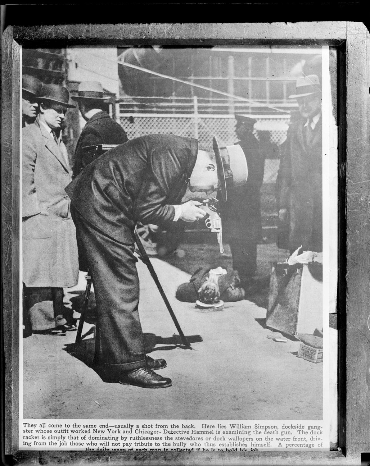Fotó: Leslie Jones: A William Simpson gyilkosság helyszínelése © Boston Public Library / Leslie Jones Collection