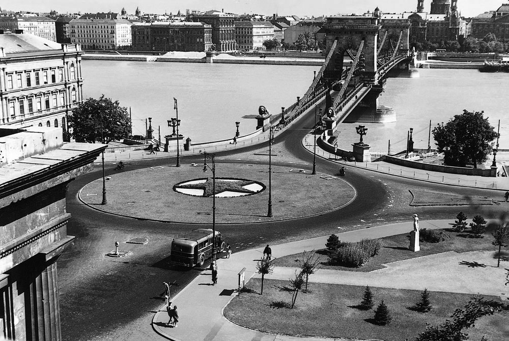 Fotó: A Clark Ádám tér, 1950-es évek vége © Budapesti Városépítési Tervező Vállalat