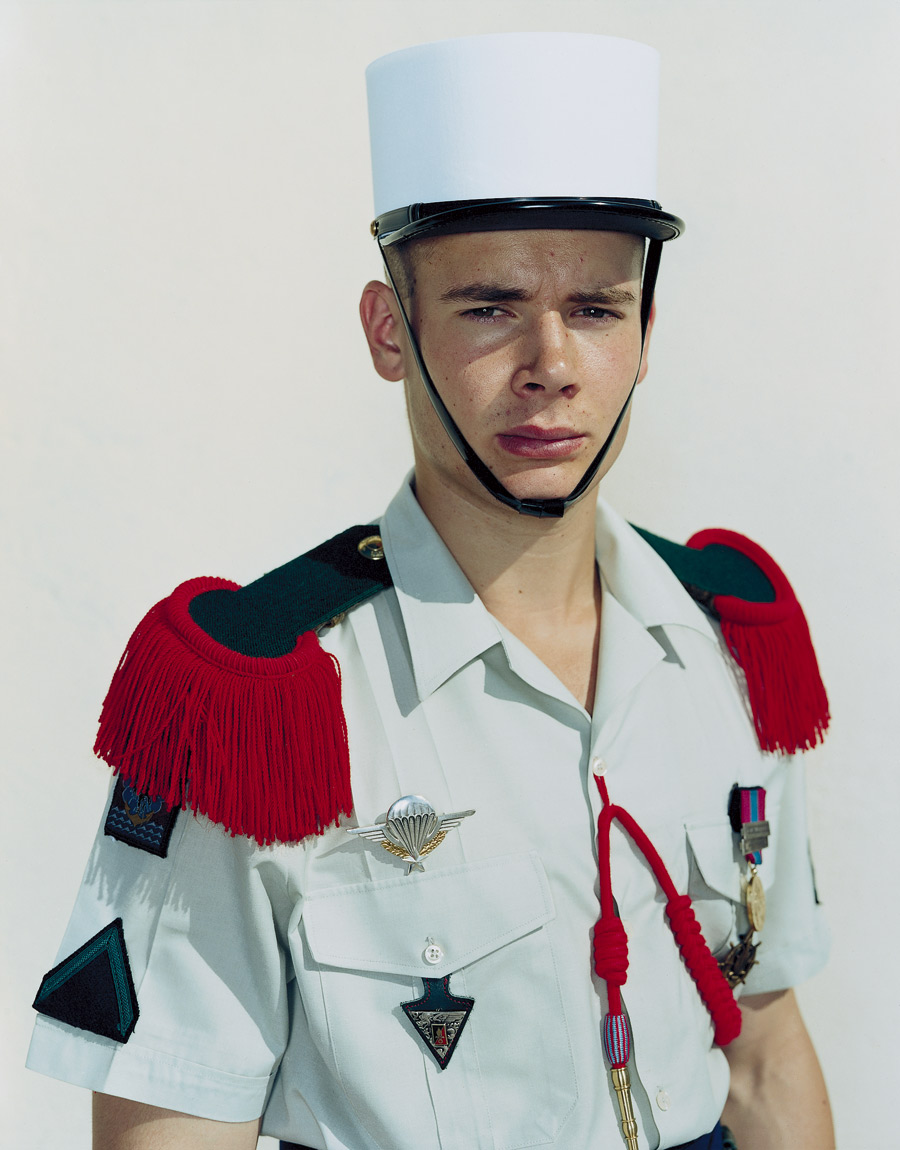 Fotó: Rineke Dijkstra: Olivier, The French Foreign Legion, Camp Raffalli, Calvi, Corsica, June 18, 2001 © Rineke Dijkstra