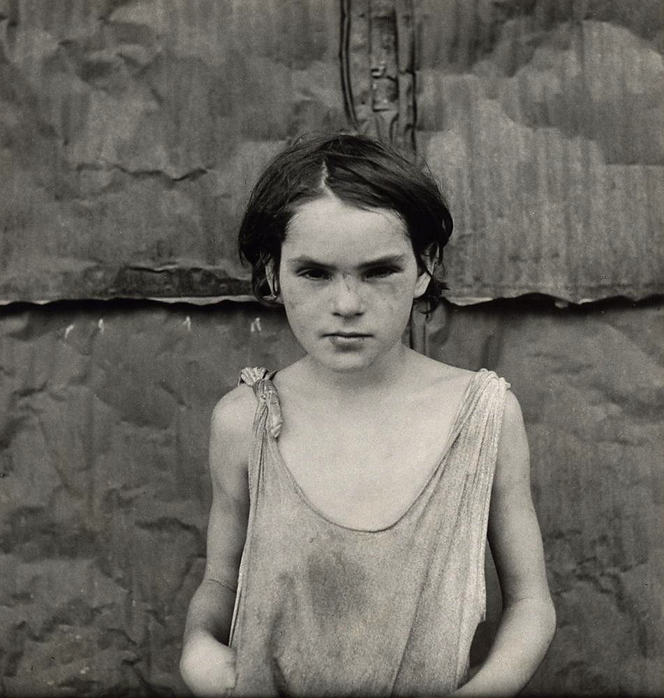 Fotó: Dorothea Lange: Shacktown, Elm Grove, Oklahoma, 1936 © The Dorothea Lange Collection, Oakland Museum of California, City of Oakland<br />Gift of Paul S. Taylor