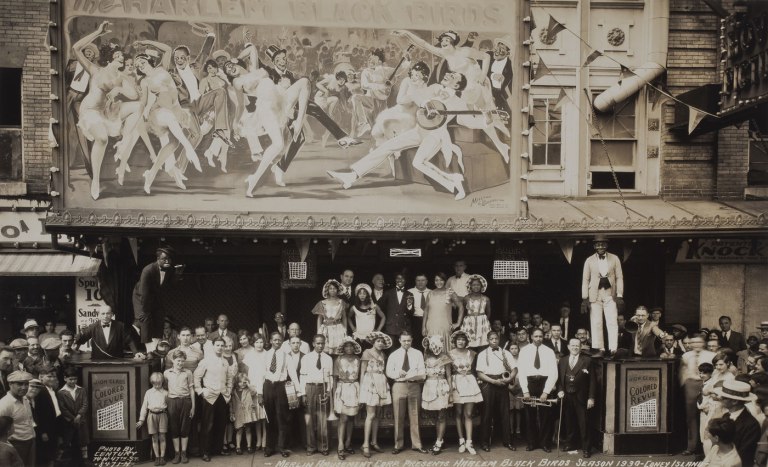 Fotó: Edward J. Kelty: Harlem Black Birds, Coney Island, 1930 © Collection of Ken Harck / Edward J. Kelty