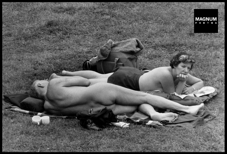 Fotó: Elliott Erwitt: Kent, 1968 © Magnum Photos