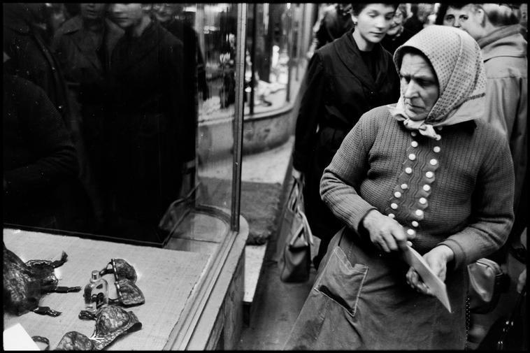 Fotó: Elliott Erwitt: Magyarország, 1964 © Elliott Erwitt / Magnum Photos