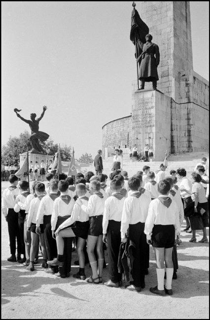 Fotó: Elliott Erwitt: Magyarország, 1964 © Elliott Erwitt / Magnum Photos