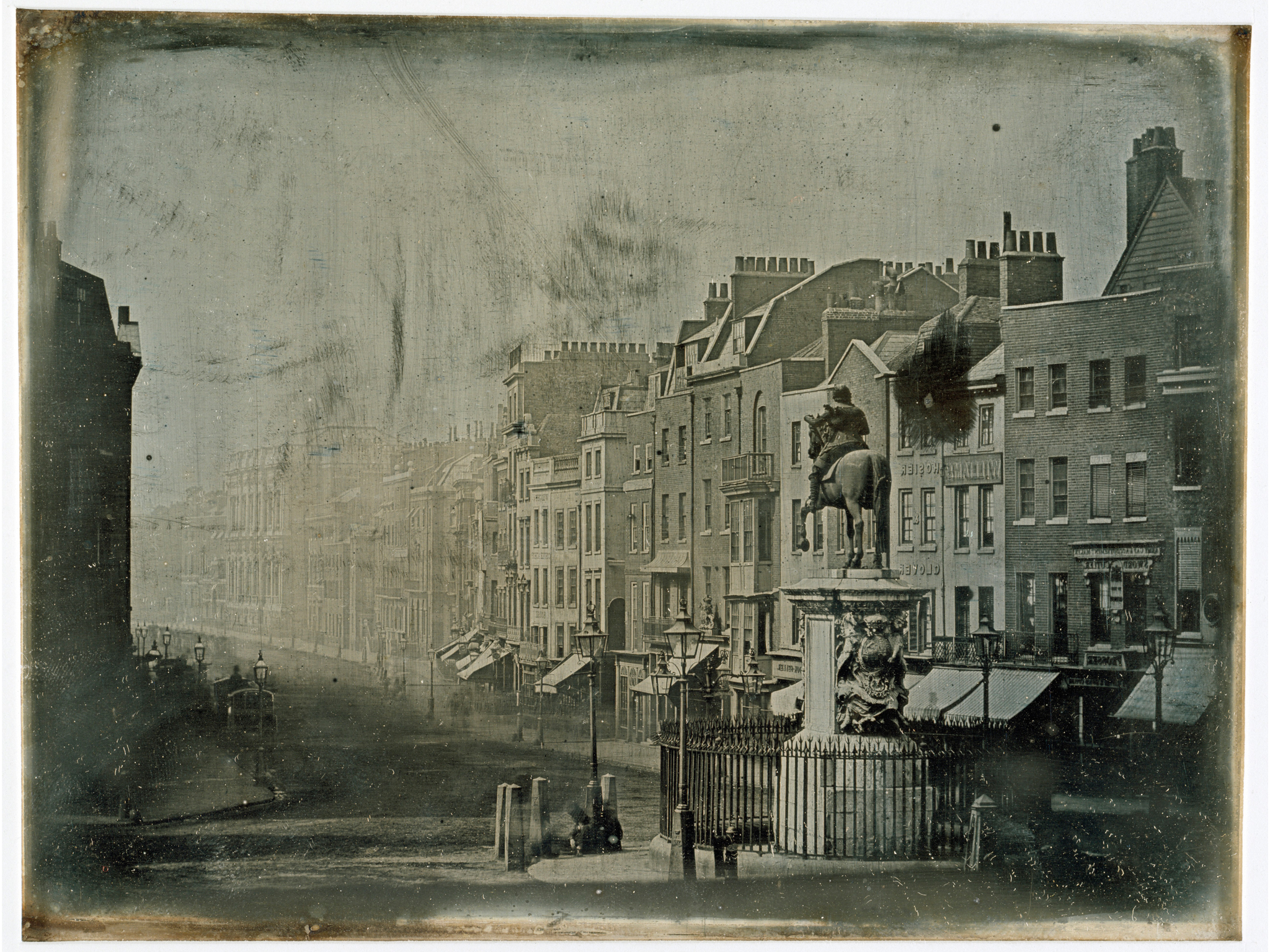 London, 1839<br />Fotó: Monsieur de St Croix: Parliament Street from Trafalgar Square, 