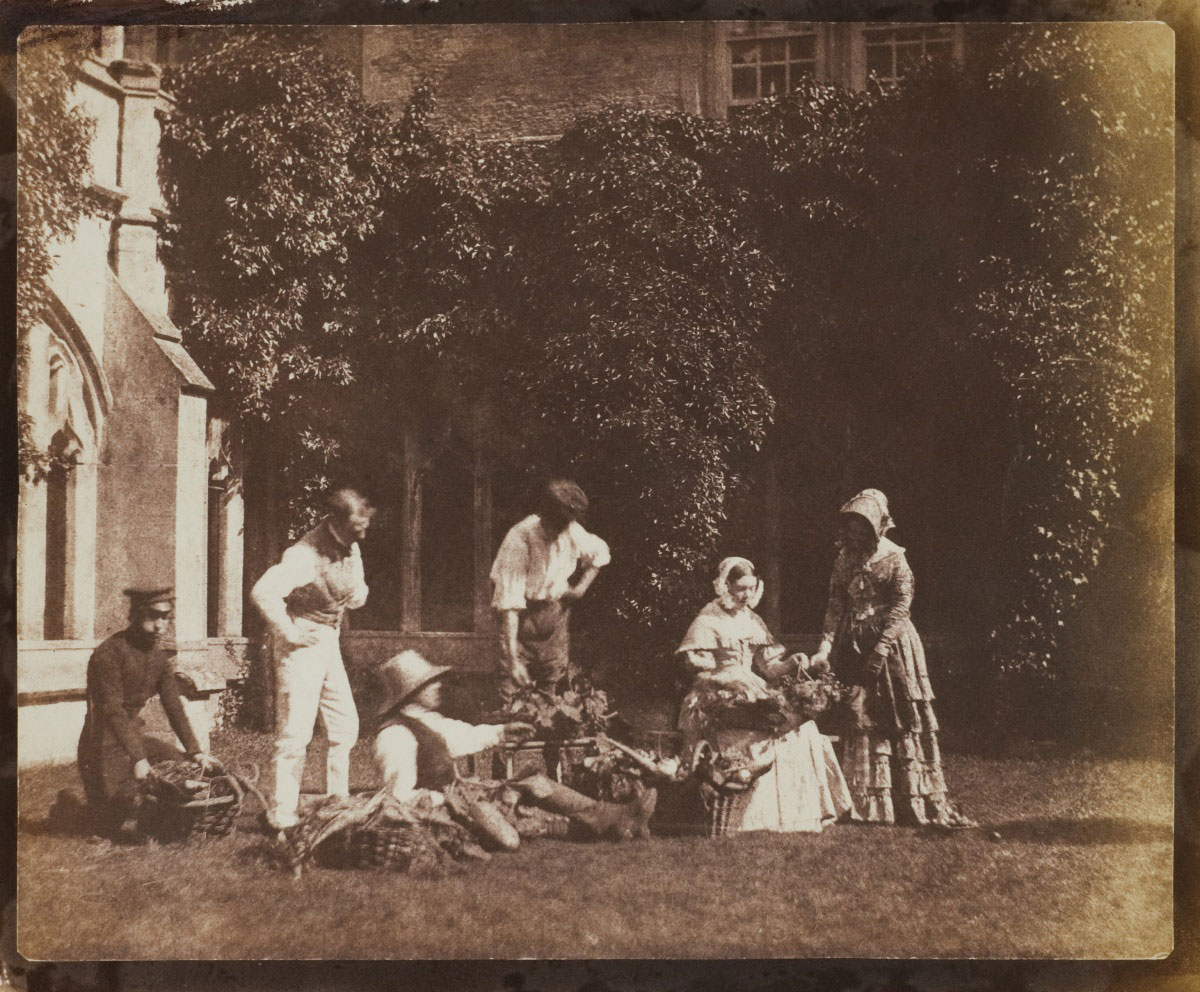 Calvert Jones <br />The Fruit Sellers<br />c. 1843<br />Photograph, salted paper print from a paper negative