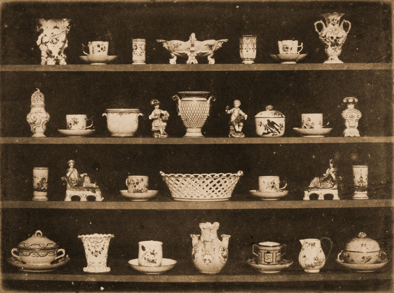 William Henry Fox Talbot <br />Articles of China<br />c. 1844<br />Calotype<br />5 3/8 x 7 1/8 in. (13.65 x 18.1 cm)<br />The Marjorie and Leonard Vernon Collection, gift of The Annenberg Foundation, acquired from Carol Vernon and Robert Turbin