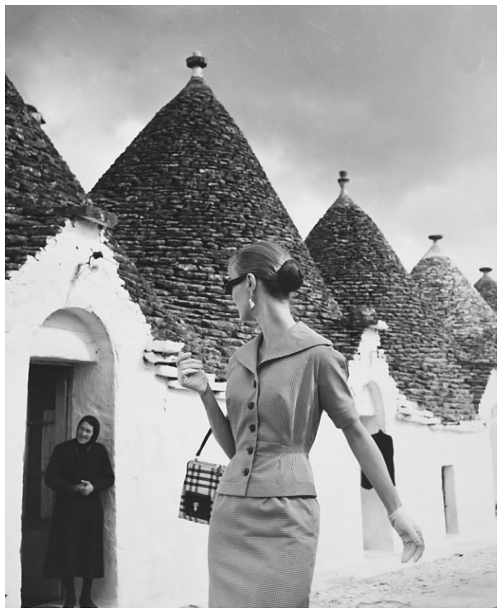 Fotó: Louise Dahl-Wolfe: Evelyn Tripp in Gjoia del Colle, Italy, 1955 © Louise Dahl-Wolfe Archive