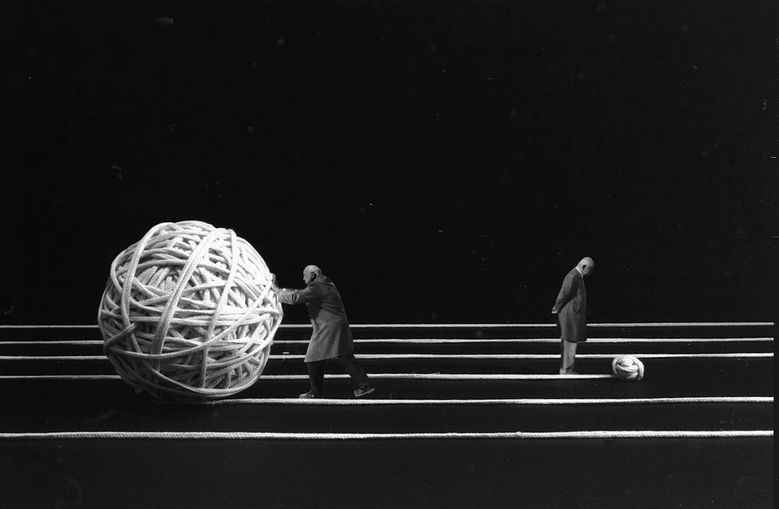 Fotó: Gilbert Garcin: A jövő nem az, ami volt, 2006 © Gilbert Garcin