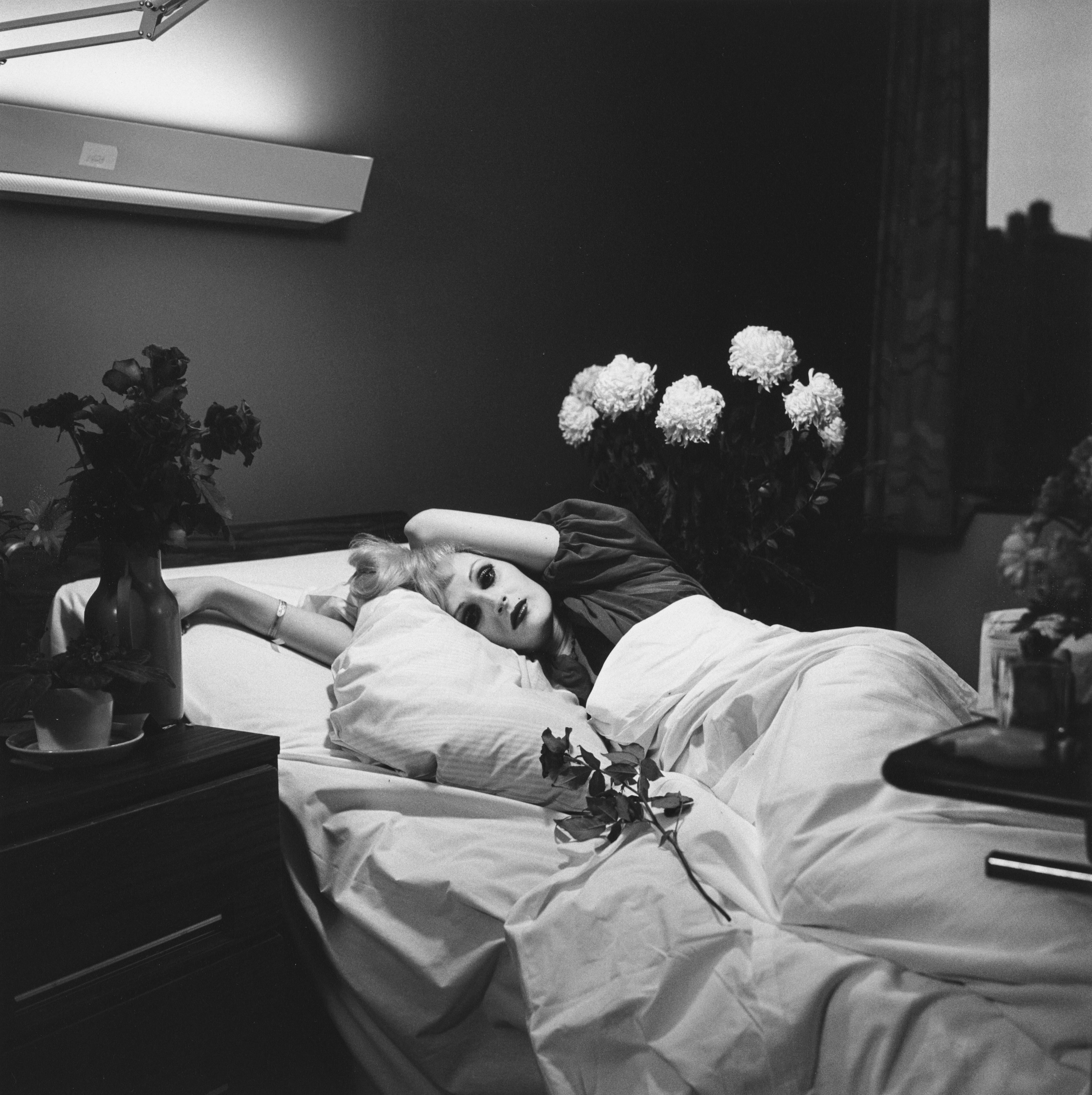Fotó: Peter Hujar: Candy Darling on her Deathbed, 1974 © 2023 The Peter Hujar Archive, LLC / Artists Rights Society (ARS), New York